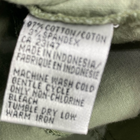 TALBOTS Green Corduroy Button Down Shirt Size Medium - Picture 6 of 9